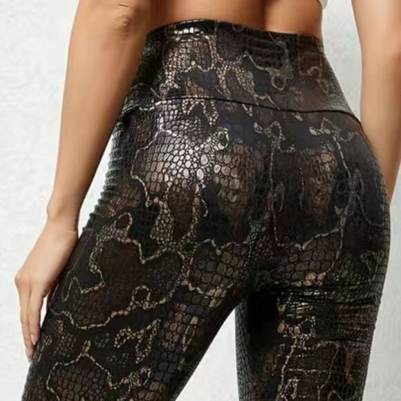 Black with Gold Metallic Animal Foil Print wide Waistband High Waist Leggings - Picture 1 of 10